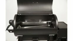 Broil King Pellet Grill Rotisserie - 60666 -THE BBQ SHOP BK 60669 action 03 1000x563 1