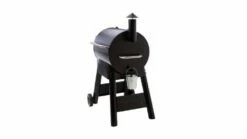 Traeger - Pro 22 Pellet BBQ - Free Cover & Folding Front Shelf -THE BBQ SHOP Grill202 1000x563 1