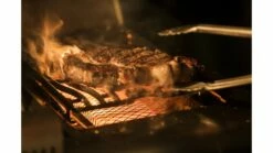 Napoleon Rogue RXT425SIBPSS-1-GB Gas BBQ - Free Cover & Accessories -THE BBQ SHOP LE320ir20burner20flaming20steak2 1000x563 1