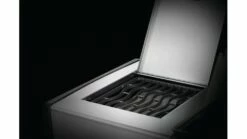 Napoleon Rogue RXT625SIBPSS-1-GB Gas BBQ - Free Cover & Accessories -THE BBQ SHOP RXT525 625 1 SideBurner IR LargeShelf SS 1000x563 2