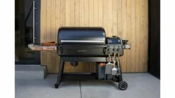 Traeger - Ironwood XL Pellet BBQ -THE BBQ SHOP TFB93RLG Ironwood XL Lifestyle 004 1000x563 1