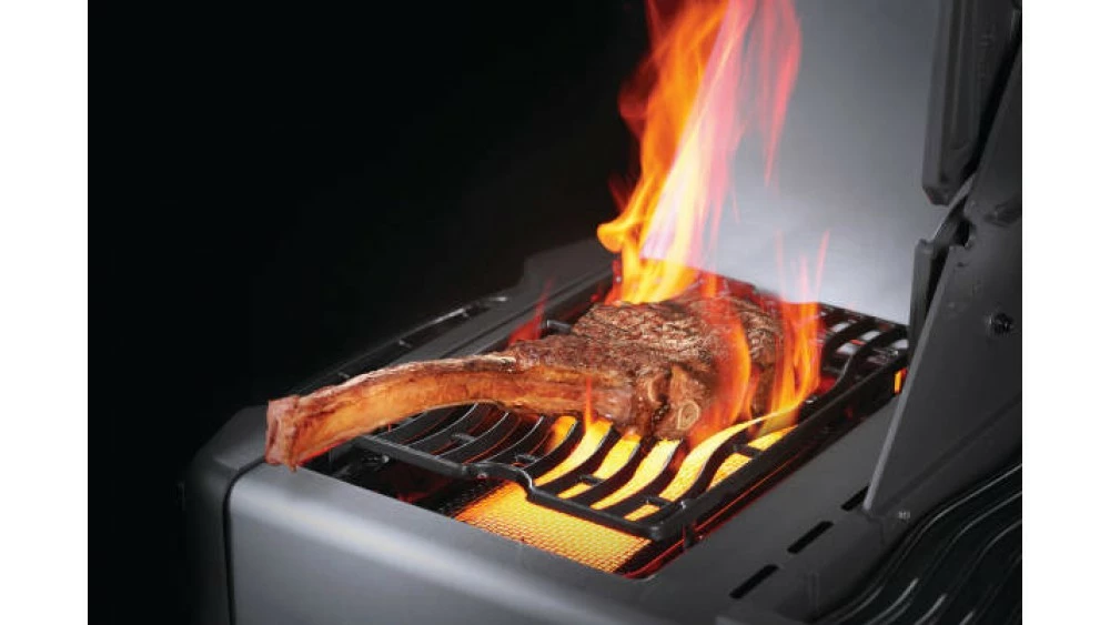 Napoleon Prestige P665RSIBPSS-3 Gas BBQ - Free Rotisserie And Cover 10 Napoleon Prestige P665RSIBPSS-3 Gas BBQ - Free Rotisserie And Cover - Image 8